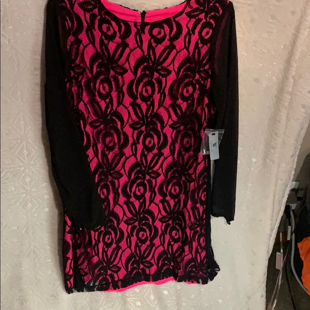 New black and pink dress - Picture 2 of 4
